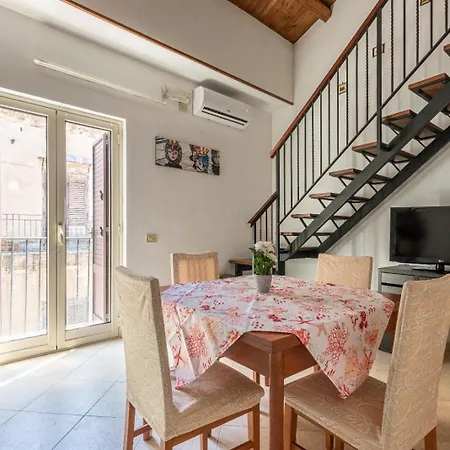 Alma Al Capo Apartment Palermo